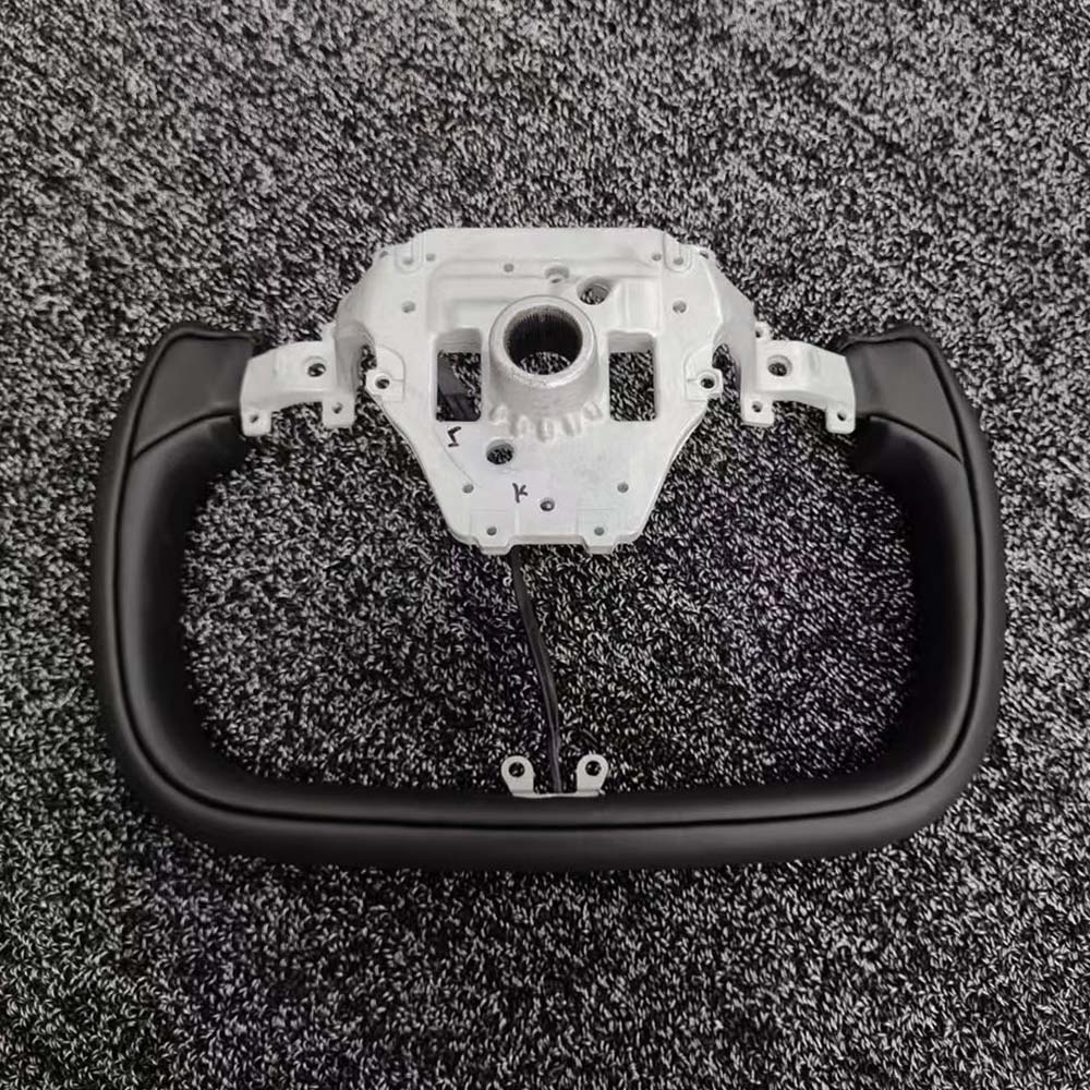 Tesla Model Y Juniper Yoke Steering Wheel Upgrade (2025+) | Premium Heated, Ergonomic Design & Easy Installation