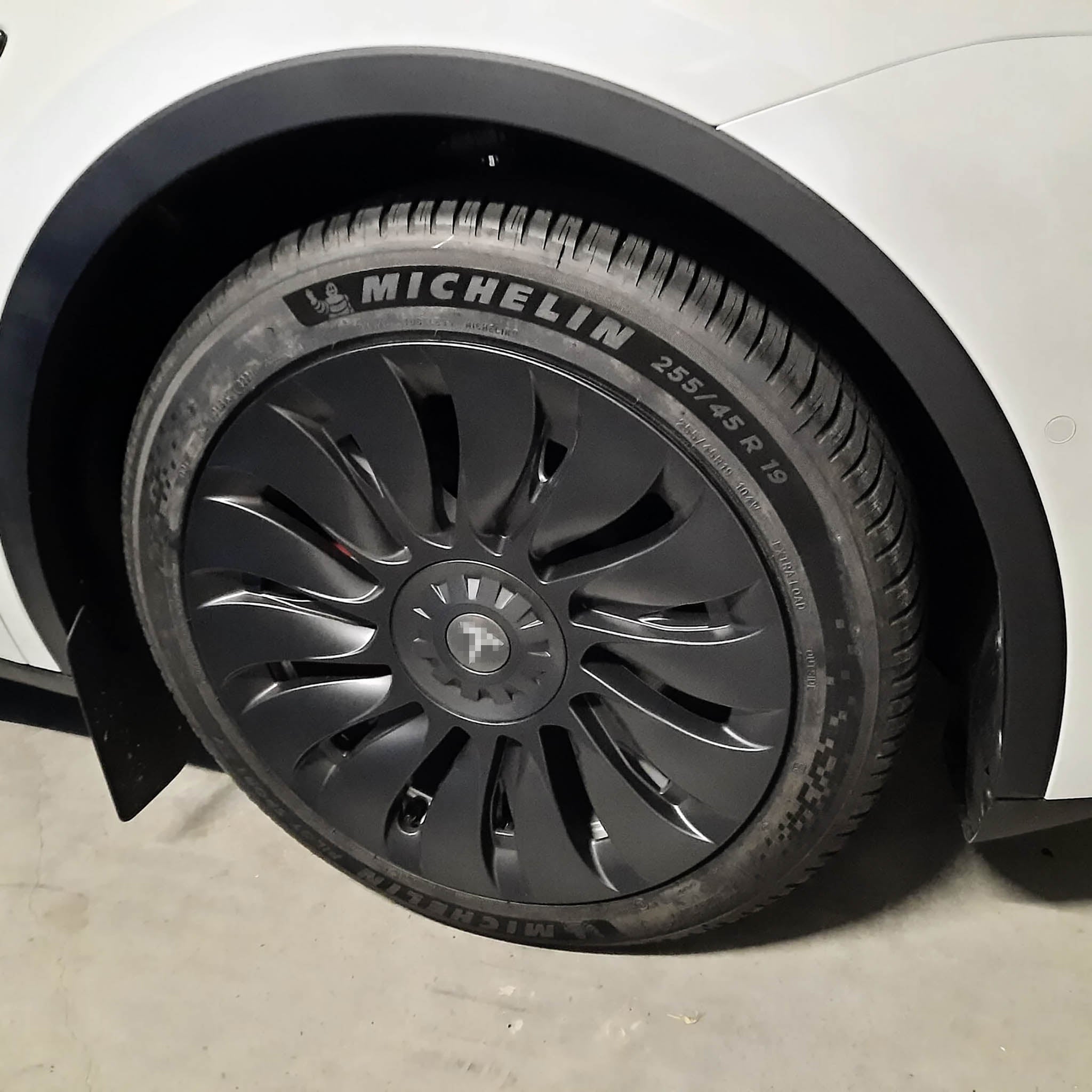 Uberturbine Wheel Covers for Tesla Model Y 19'' Gemini Wheels (Directional) 2020-2024